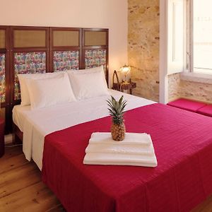 Lisbon Calling Rooms & Studio